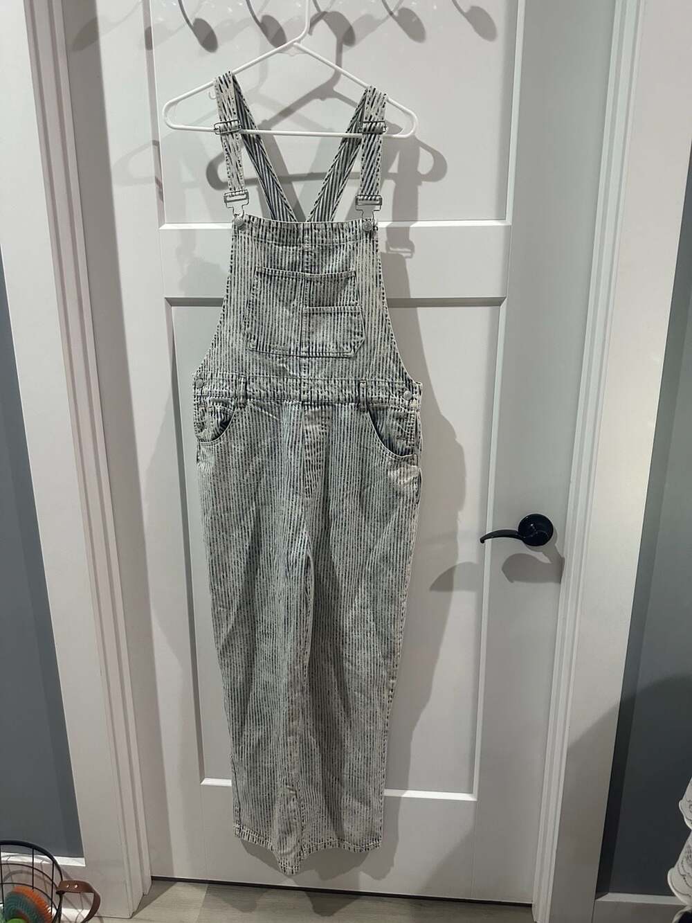 Urban Daizy Women's Striped Bib Overalls, Style MAJ2082 large new